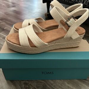 Toms sandals - size 9.5